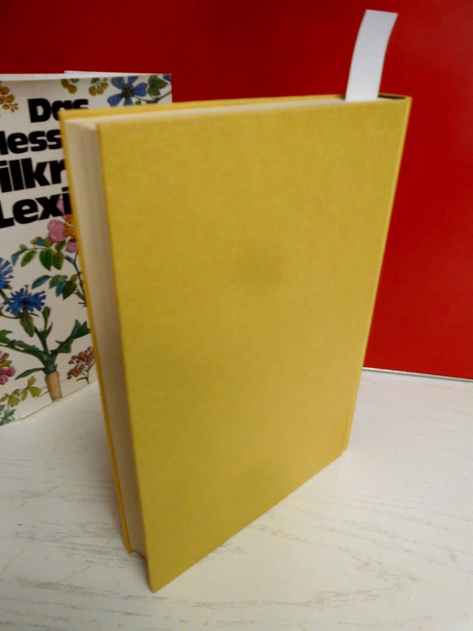 Das Messegue Heilkräuter Lexikon. Mit 810 Rezepten von 111 Heilkräutern mit 32 Farbtafeln und 81 Zeichnungen im Text.