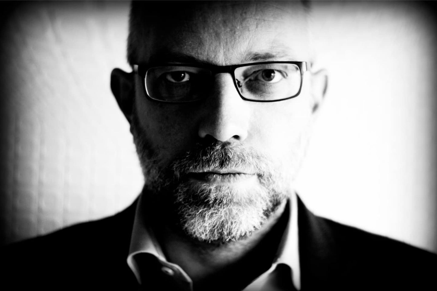 Teufelskälte: Kriminalroman (Ein Fall für Tommy Bergmann, Band 2)