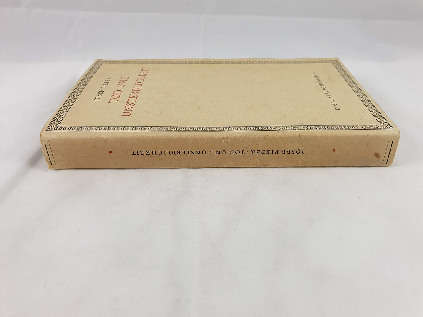 Pieper, Josef: Tod und Unsterblichkeit. Aufsätze und Reden. Kösel, 1968. 207 (1) S. Engl. Brosch.