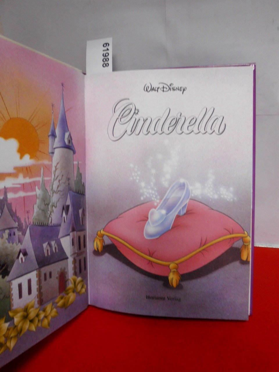 Cinderella . ( Horizont Verlag )