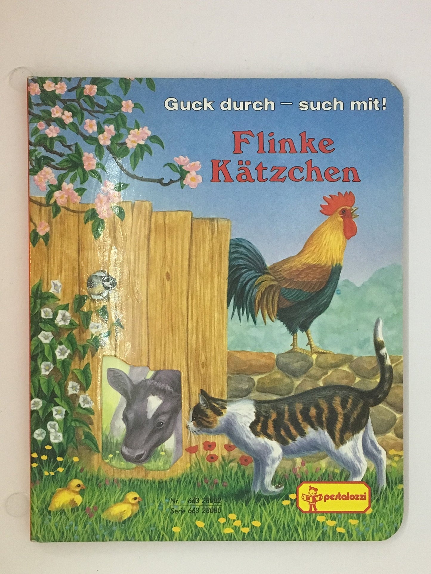 Flinke Kätzchen. Guck durch - such mit
