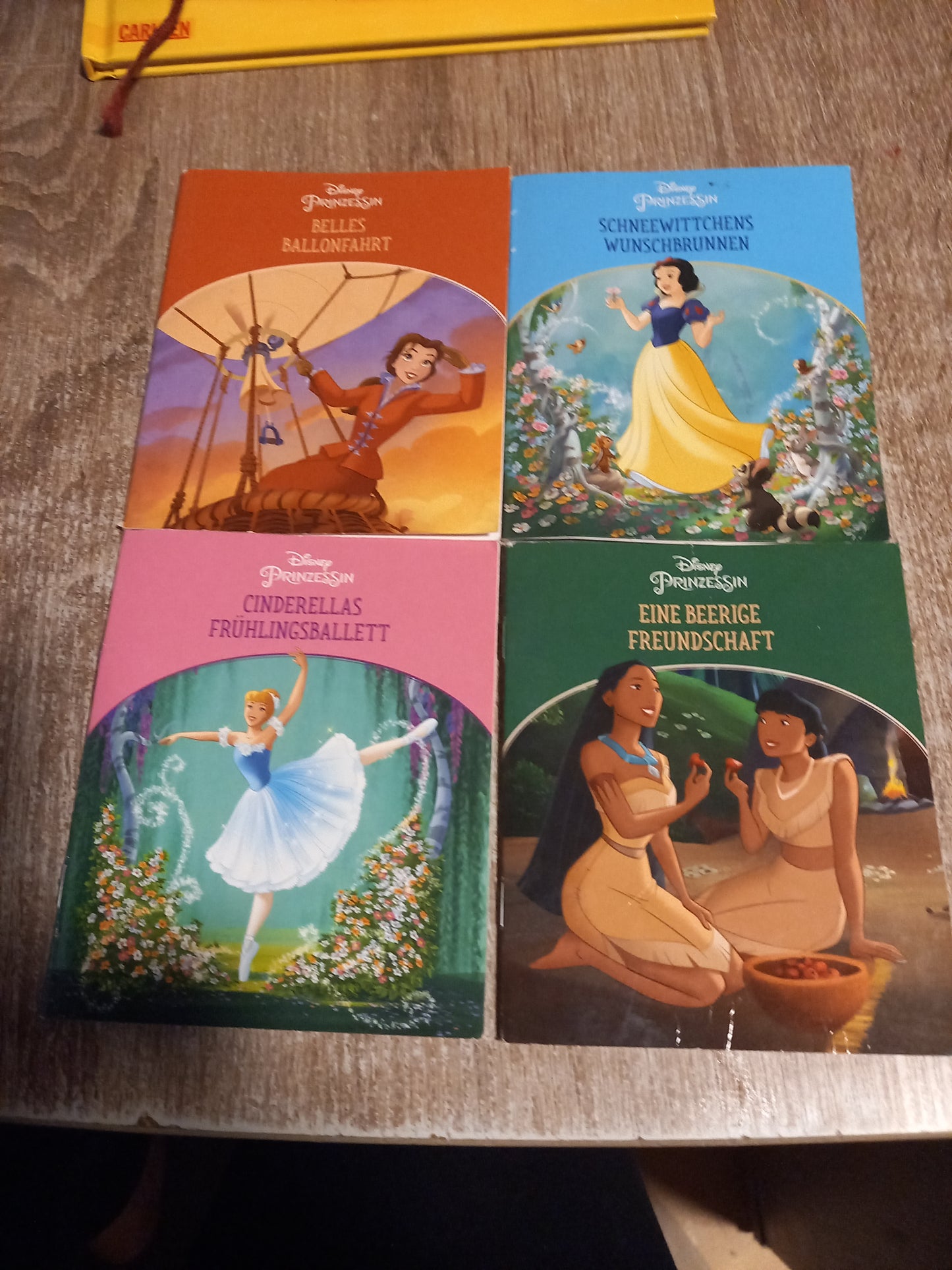 Disney Prinzessin 4 Hefte 1 Belles Ballonfahrt 2 Schneewittchens Wunschbrunnen 3 Cinderellas Frühlingsballett 4 Eine beerdigen Freundschaft