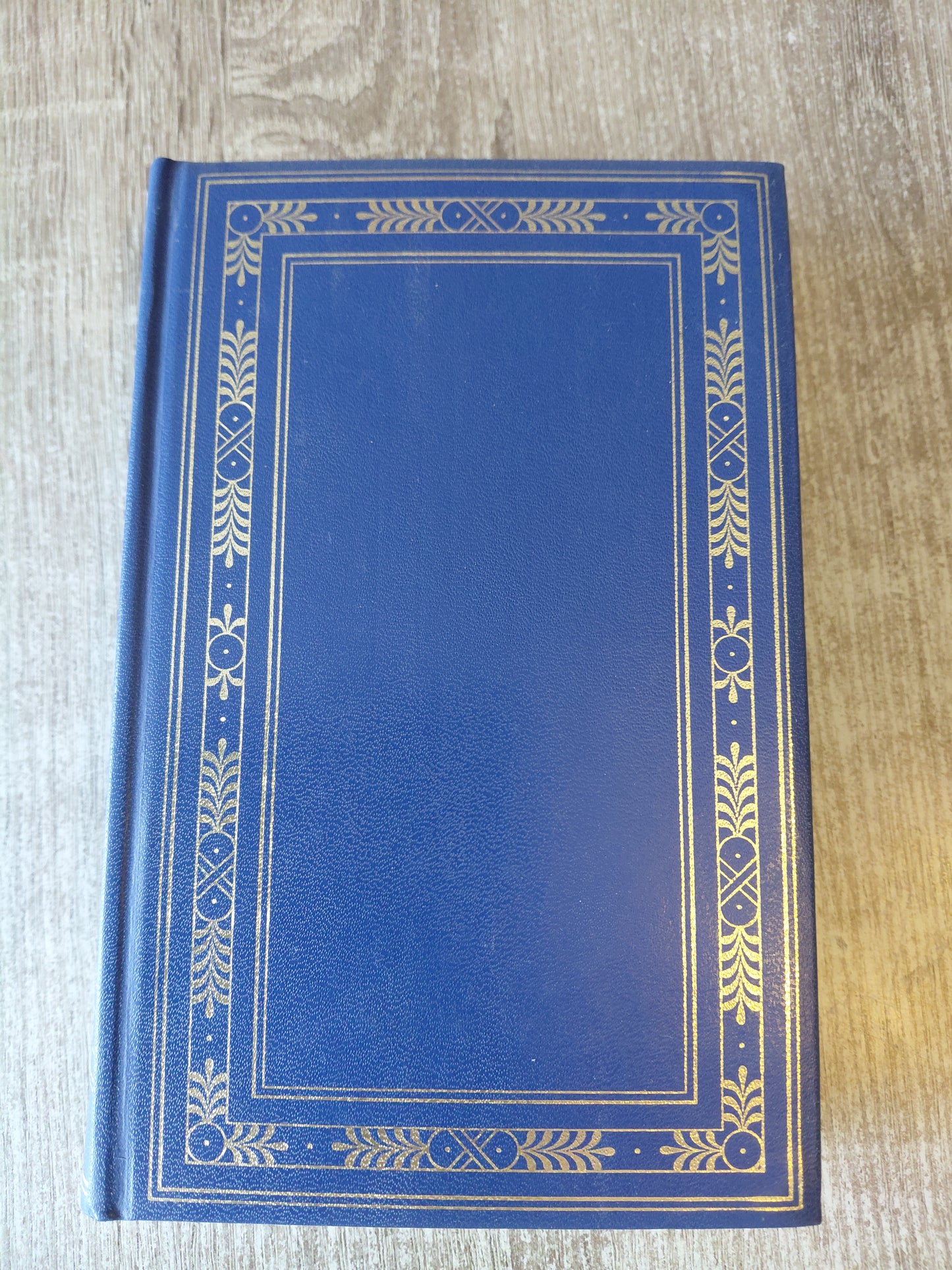Eine Geschichte zweier Städte von Dickens Die große Bibliothek der Weltliteratur