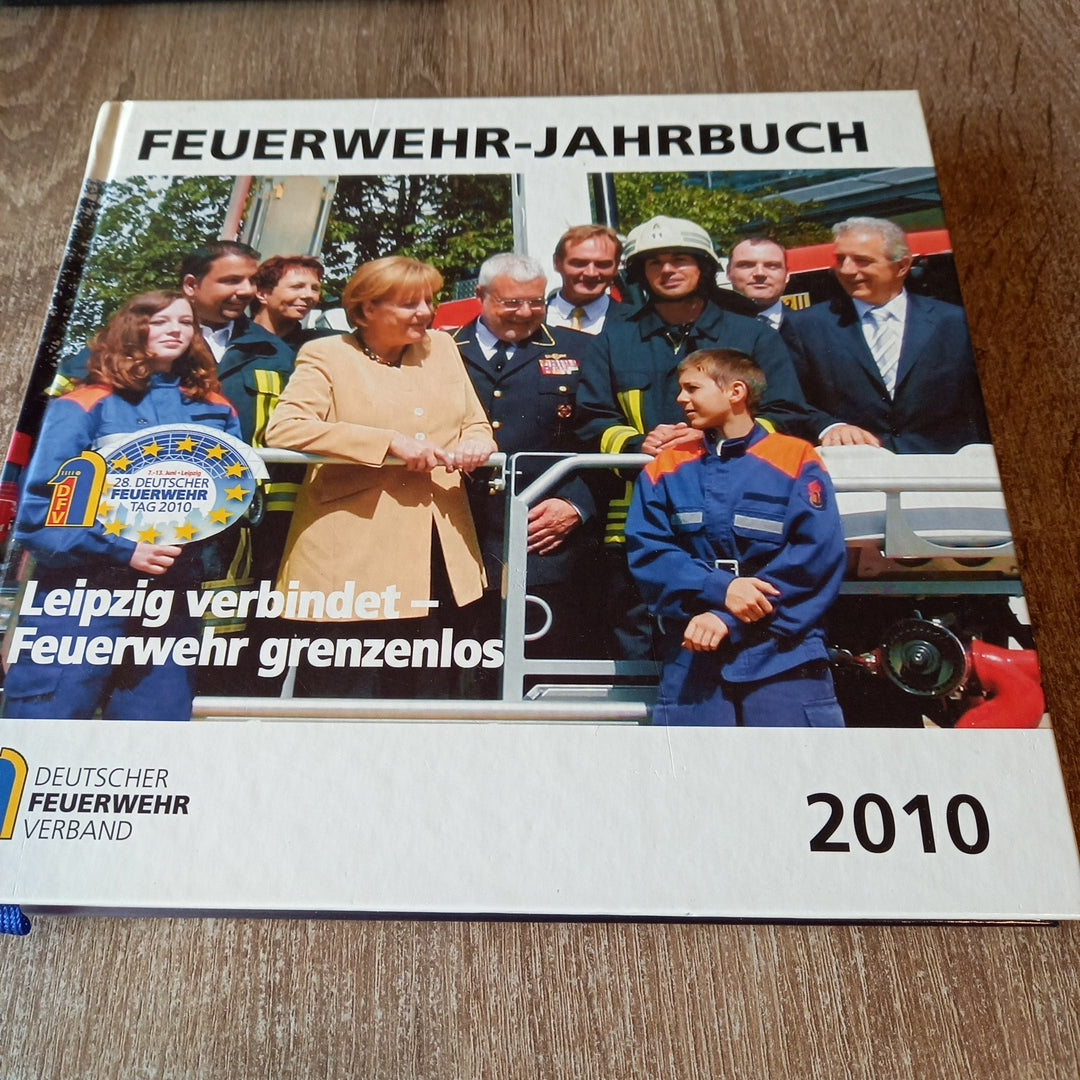 Feuerwehr Jahrbuch 2010