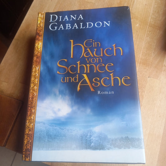 Ein Hauch von Schnee und Asche