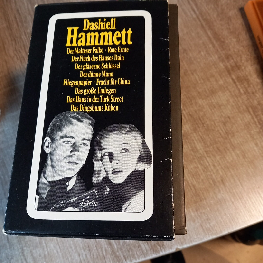Dashiell Hammett Sämtliche Werke in 10 Bänden im Schuber