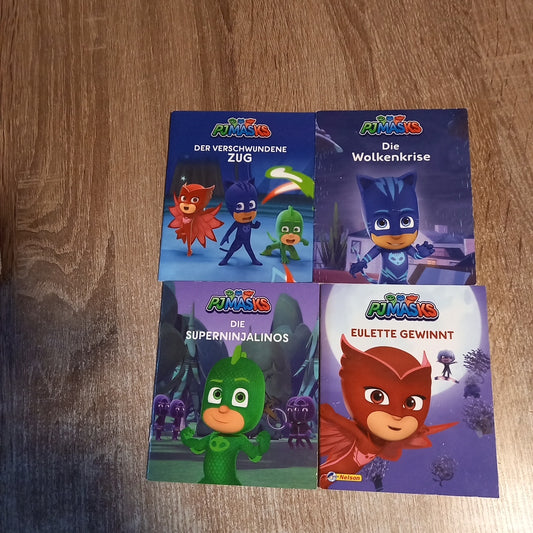 Pjmasks 4 Hefte 1 Der verschwunde Zug 2 Die Wolkenkrise 3 Die Supetninjalinos 4 Eulette gewinnt