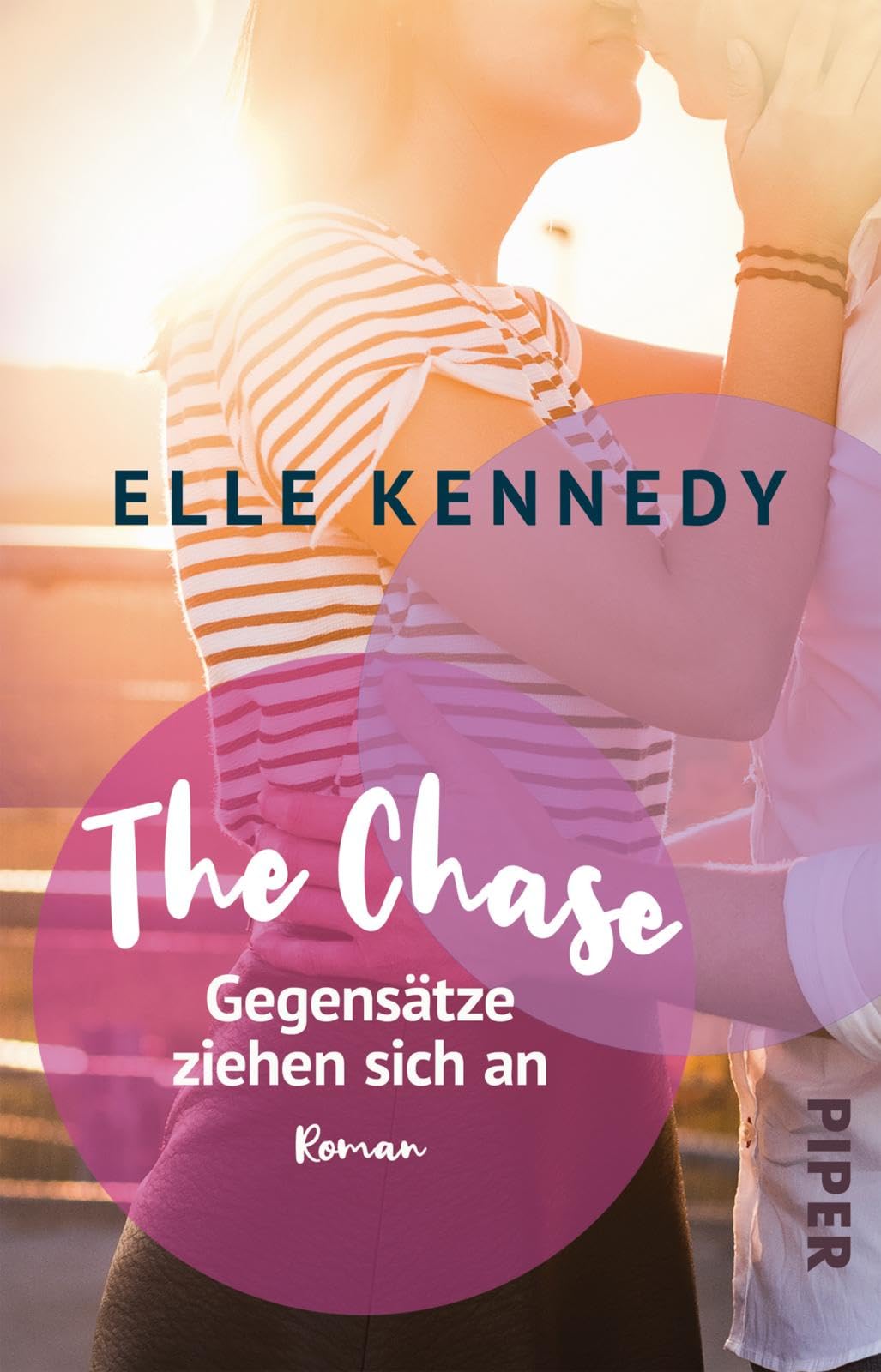 The Chase – Gegensätze ziehen sich an (Briar U 1): Roman | Ein Spin-Off der „Off Campus“-Reihe | TikTok-Liebling für New Adults