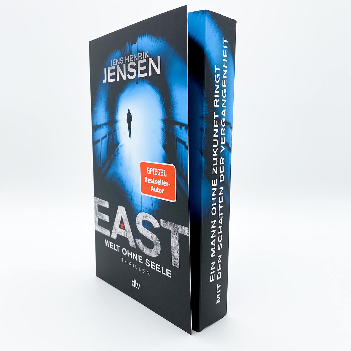 EAST. Welt ohne Seele: Thriller | Endlich auf Deutsch: Jens Henrik Jensens Reihe um den CIA-Agenten Jan Jordi Kazanski (Ein Fall für Jan Jordi Kazanski, Band 1)