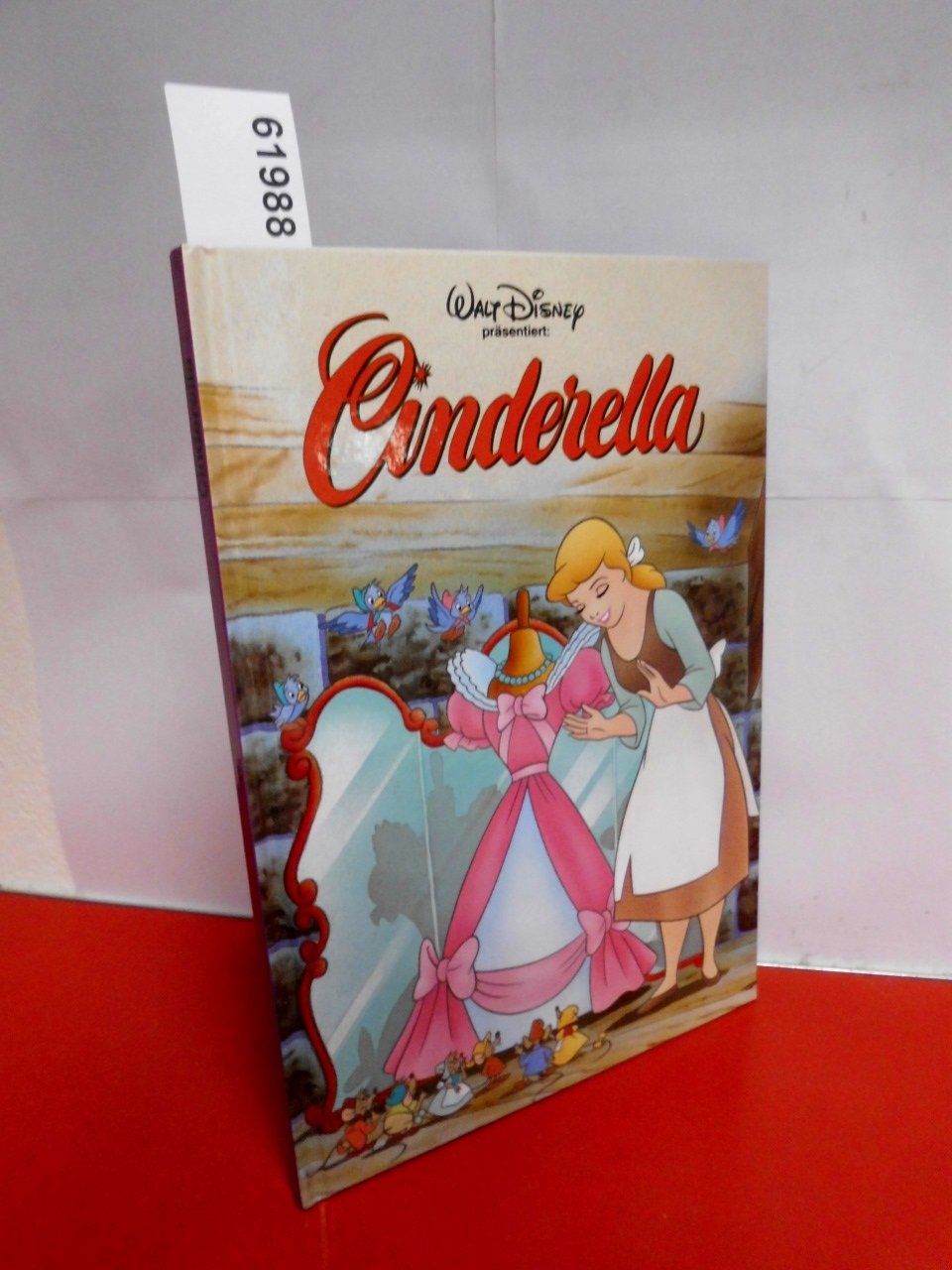 Cinderella . ( Horizont Verlag )