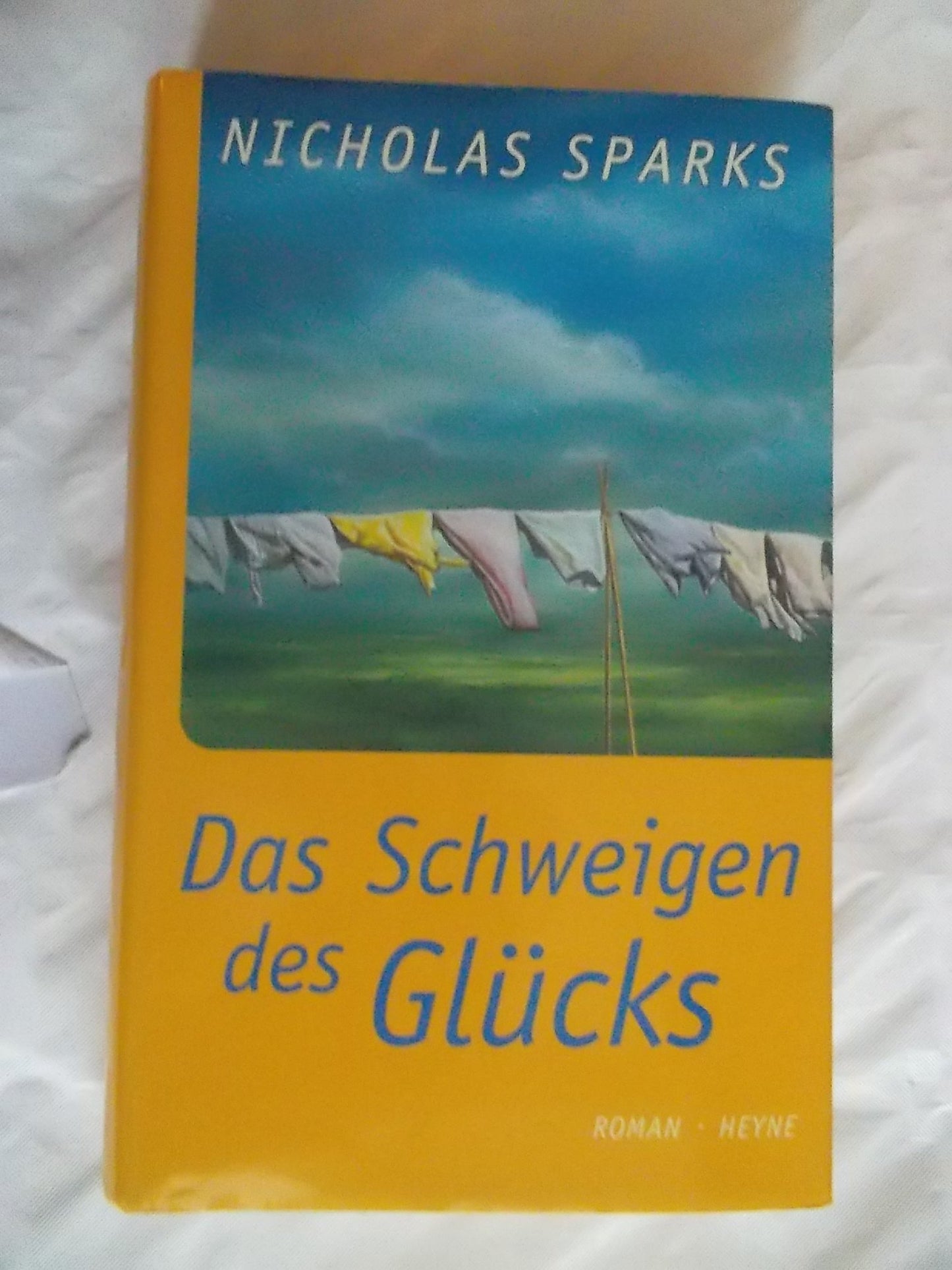 Das Schweigen des Glücks: Roman: Roman. Aus d. Amerikan. v. Susanne Höbel