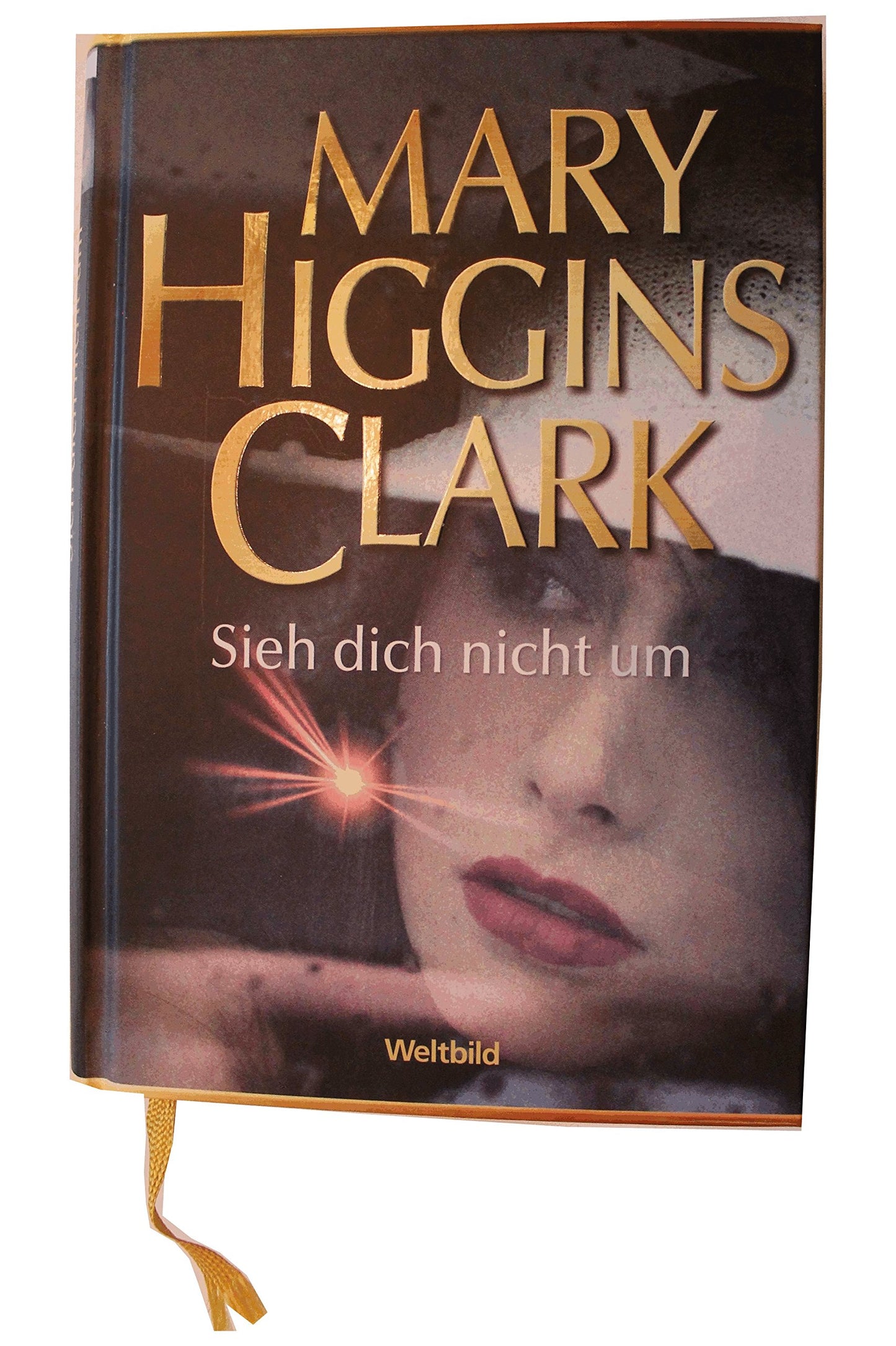 Sieh dich nicht um.