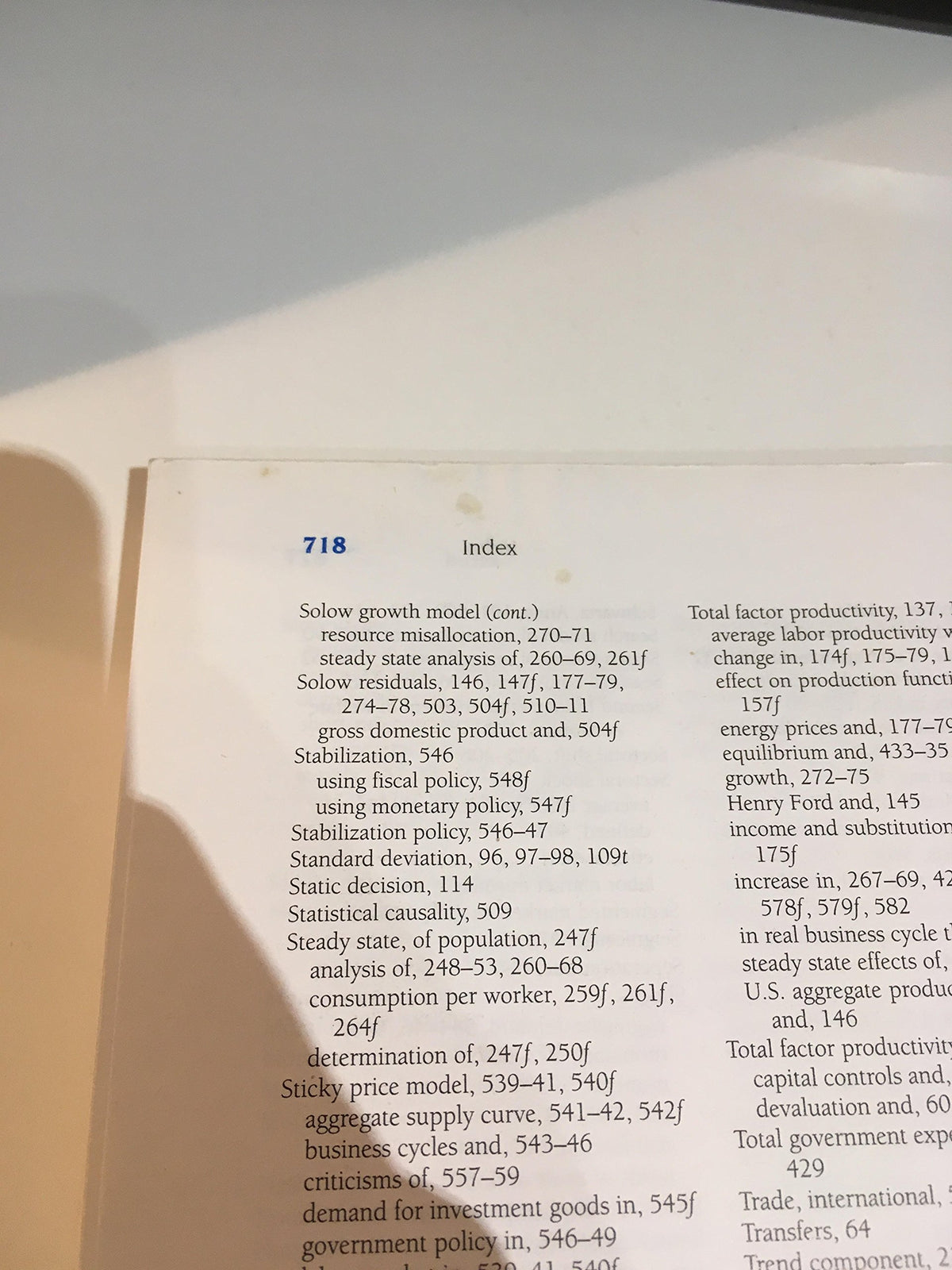 Macroeconomics, International Edition