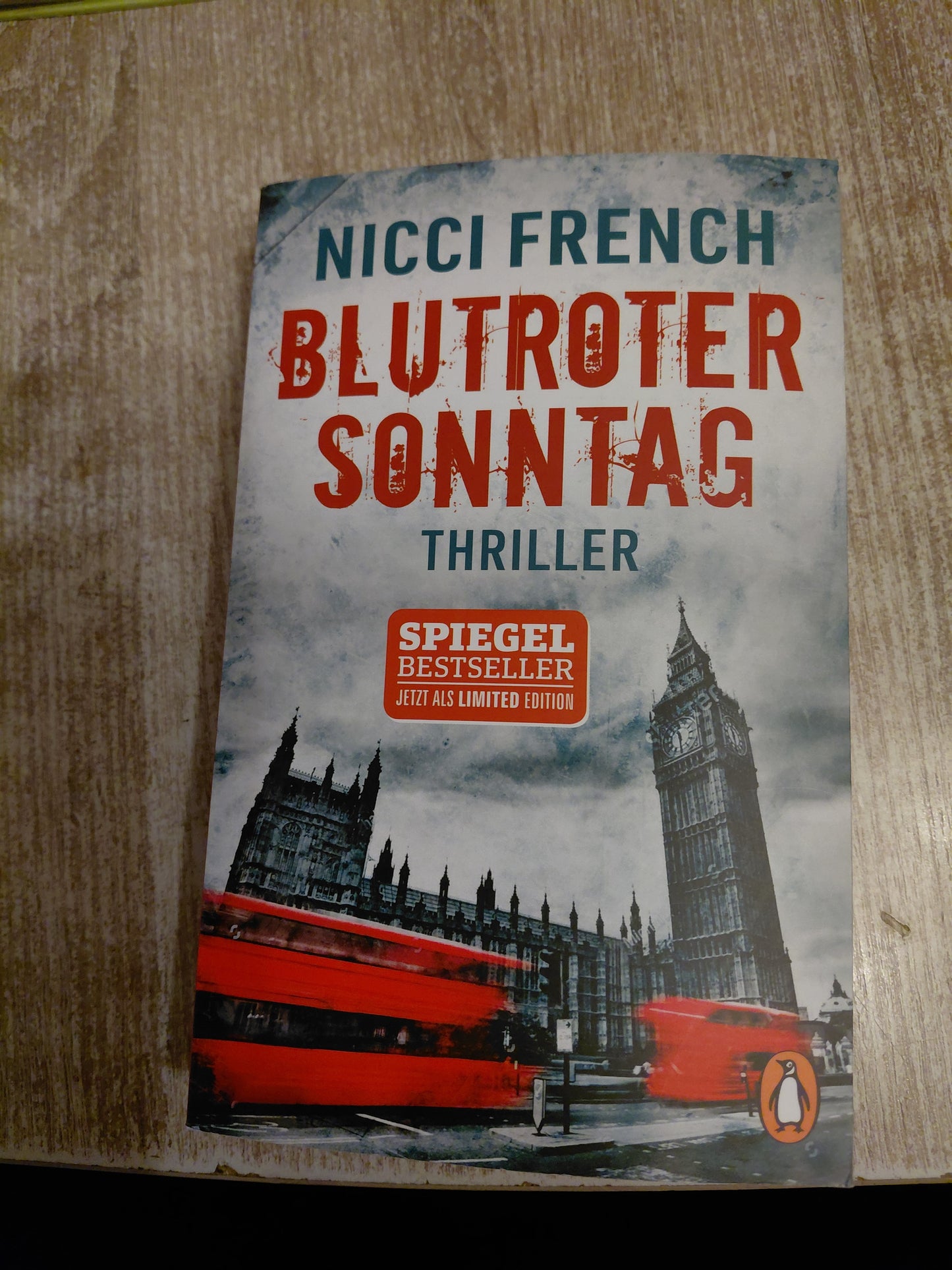 Blutuntersuchung Sonntag von French