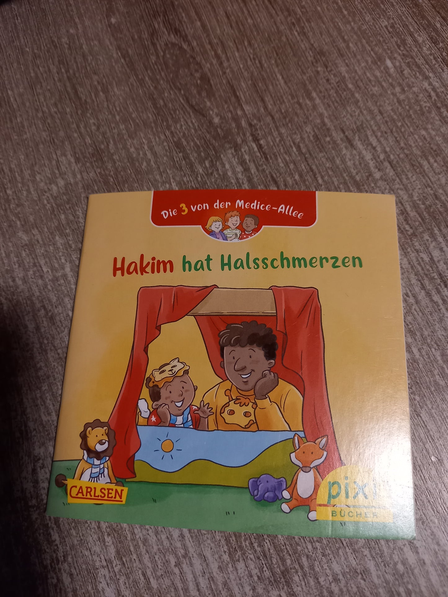 Hakim hat Halsschmerzen Pixi