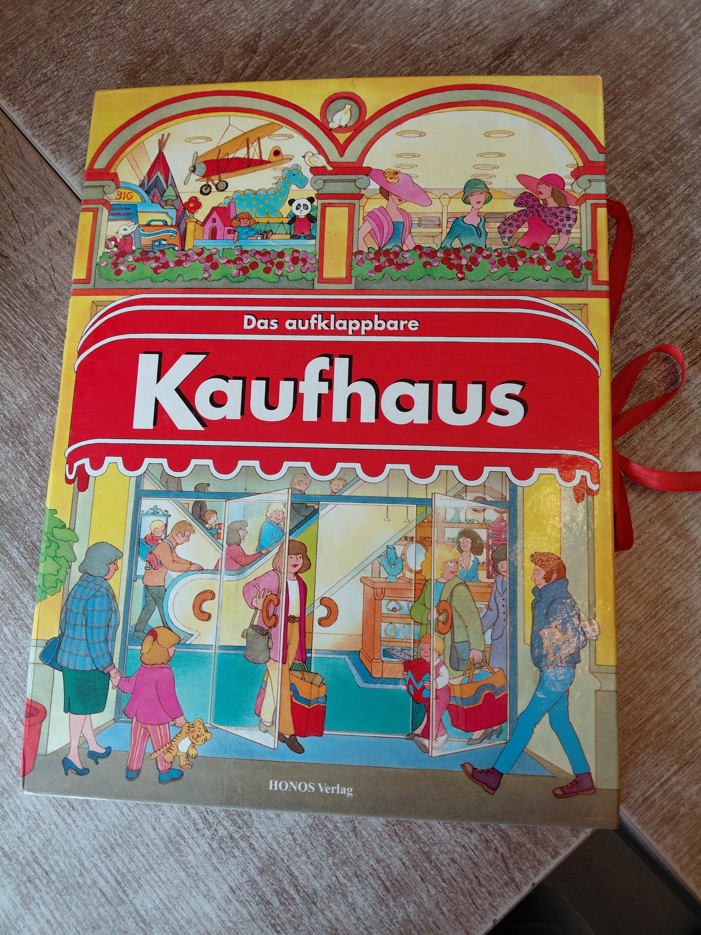 Das aufklappbar Kaufhaus
