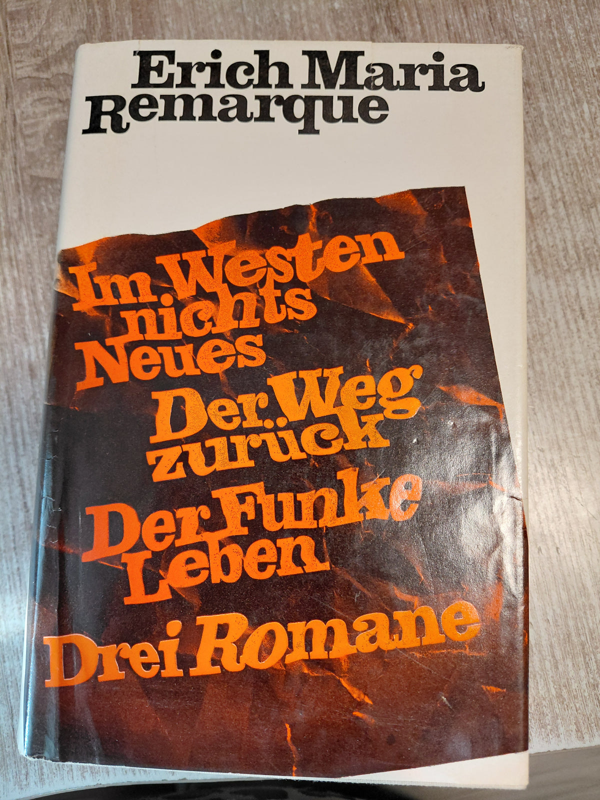 Im Westen nichts neues Der Weg zurück Der Funke Leben in einem Band von Remarque