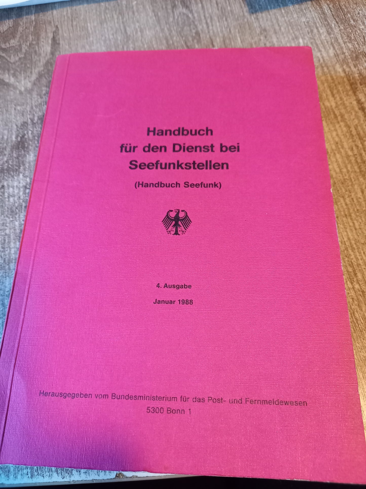 Handbuch für den Dienst bei Seefunkstellen