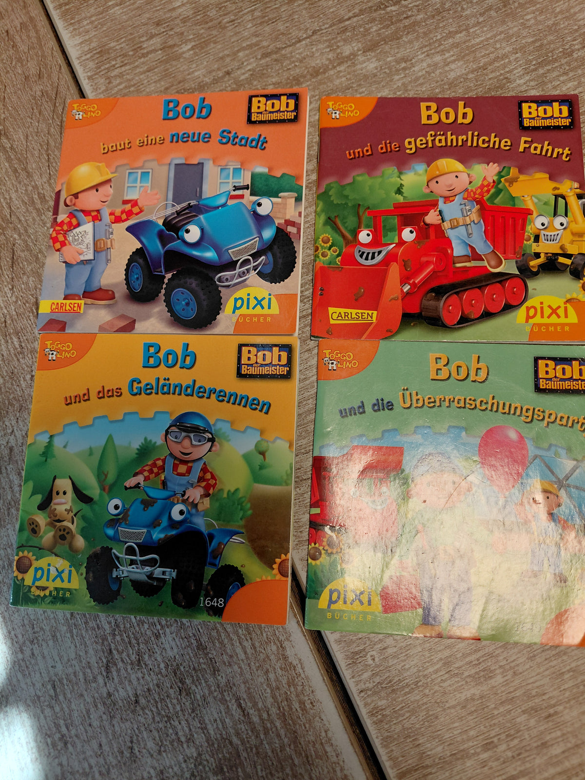Bob der Baumeister 4 Pixi Hefte 1) und die Überraschungsparty 2)und die gefährliche Fahrt 3) und das geländerennen 4) baut eine neue Stadt
