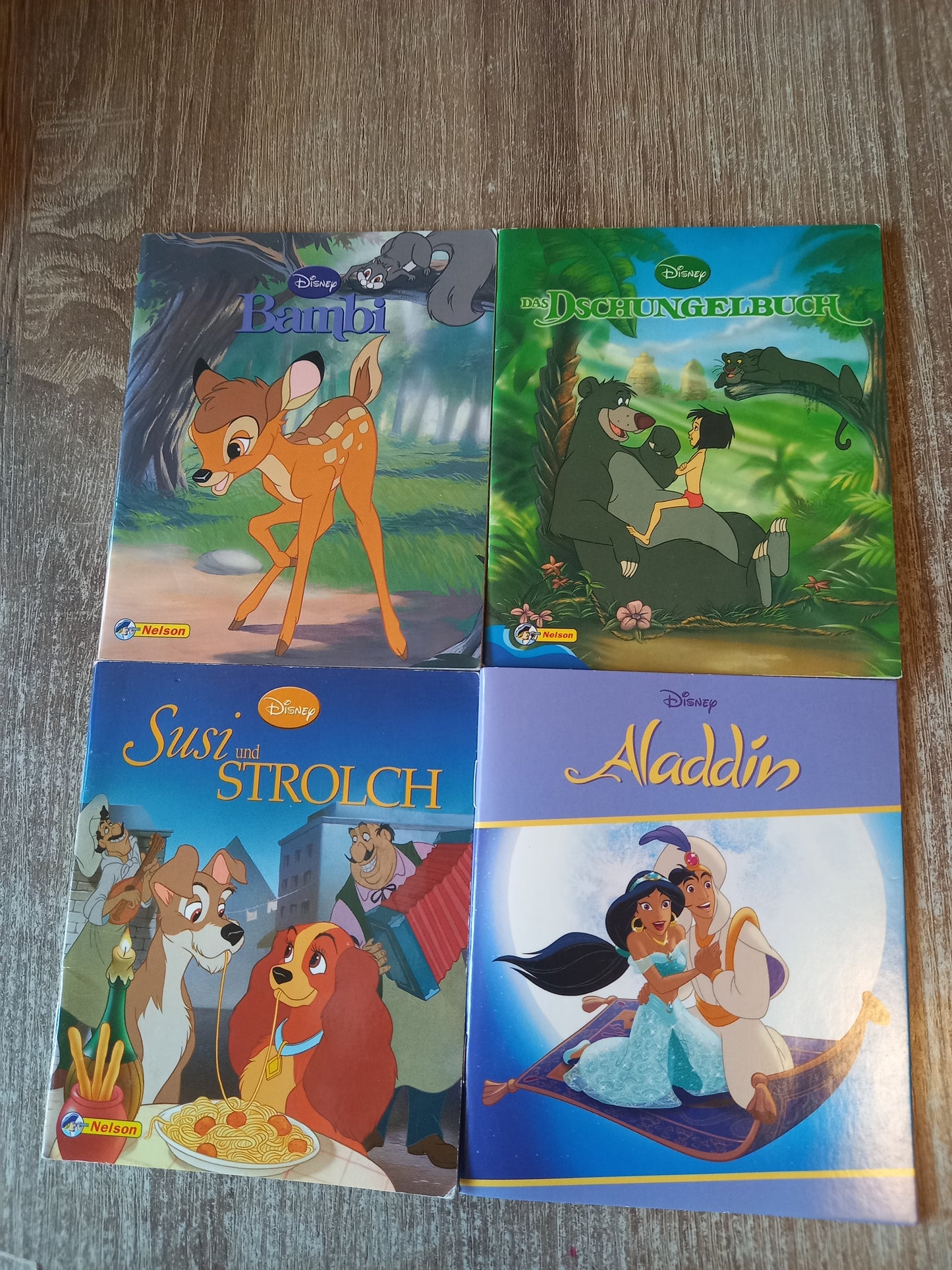 Disney 4 Mini Hefte Bambi Das Dschungelbuch Susi und Strolch Aladdin