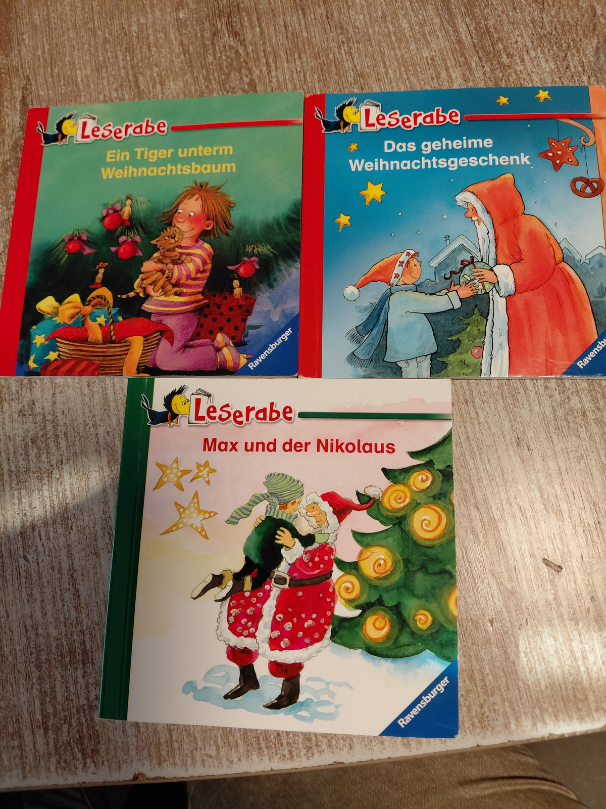 Leserabe 3 kleine Hefte 1 Ein Tiger unterm Weihnachtsbaum  2 Das geheime Weihnachtsgeschenk  3 Max und der Nikolaus