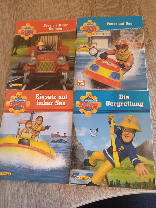 4 Hefte von Feuerwehrmann Sam 1 Bessie eilt zur Rettung 2 Feuer auf See 3 Einsatz auf hoher See 4 Die Bergrettung