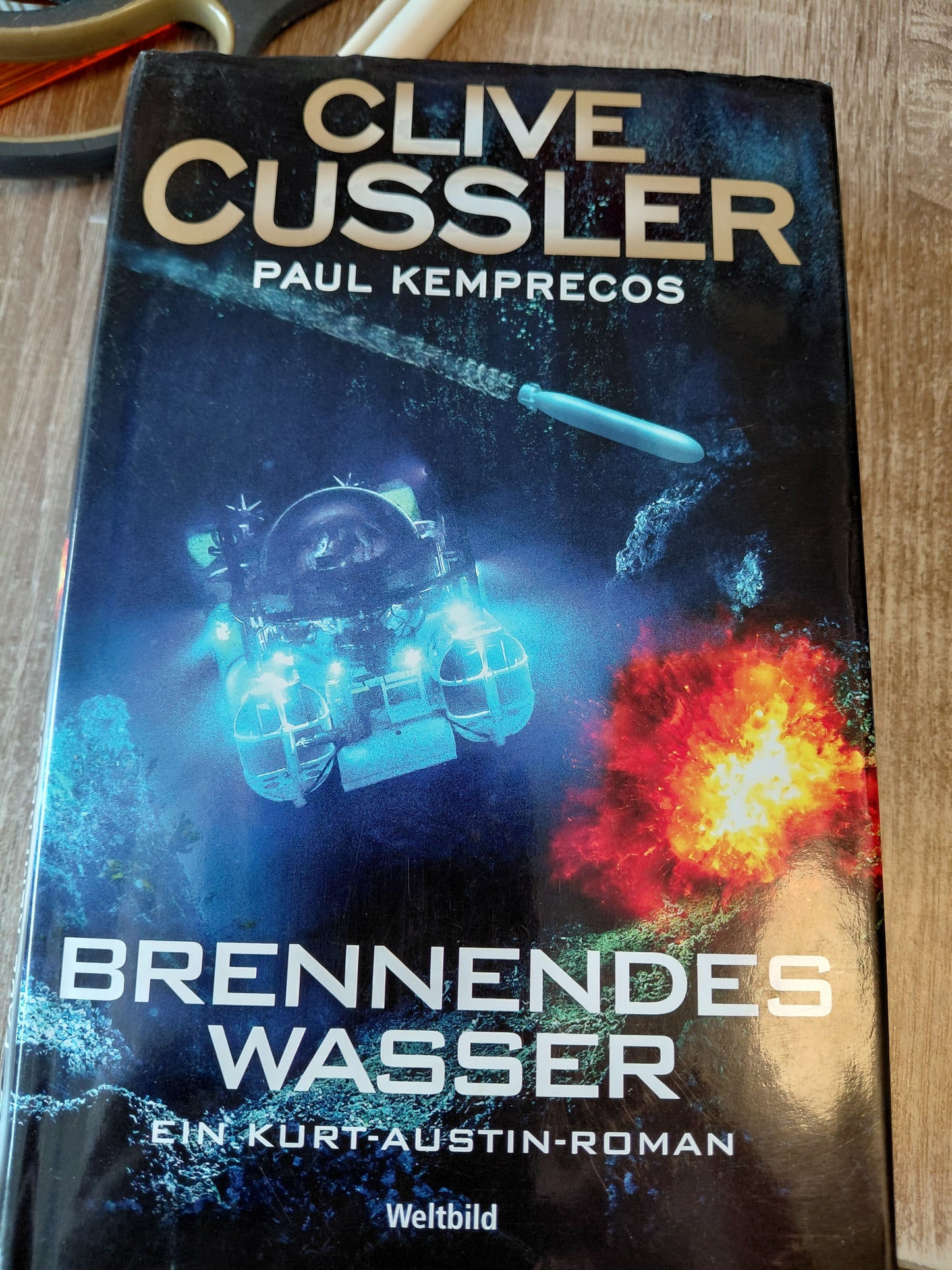 Brennendes Wasser von Cussler