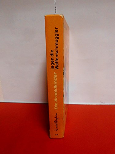 Die Arnoldkinder jagen die Waffenschmuggler