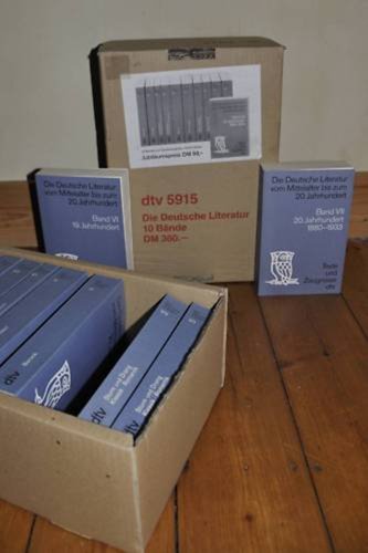 Die Deutsche Literatur vom Mittelalter bis zum 20. Jahrhundert. Texte und Zeugnisse (10 Bände)
