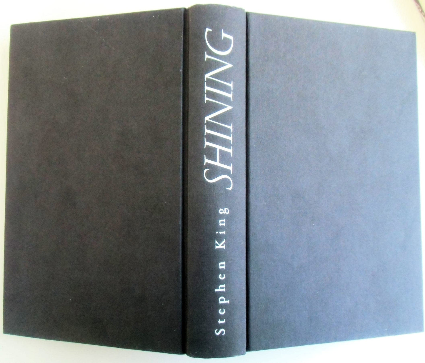 Shining. Bild Bestseller Bibliothek Band 3